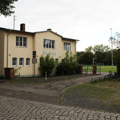Bleiche Einfahrt